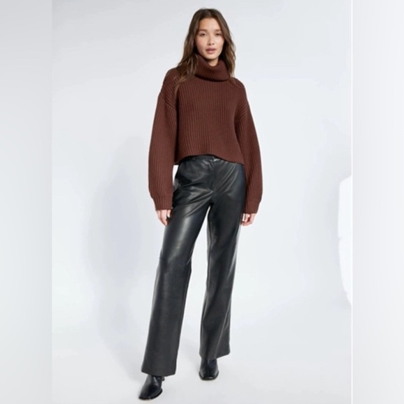 NEW  Aritzia Babaton Guell Merino Wool Turtleneck Sweater in Brown | size S - Picture 2 of 9